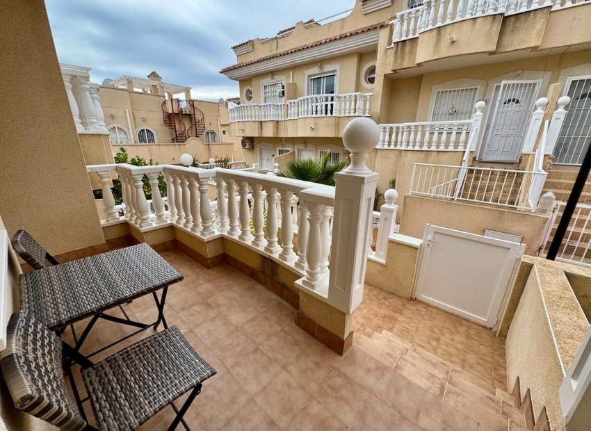 Herverkoop - Townhouse / Duplex / Corner - Orihuela Costa - Villamartín