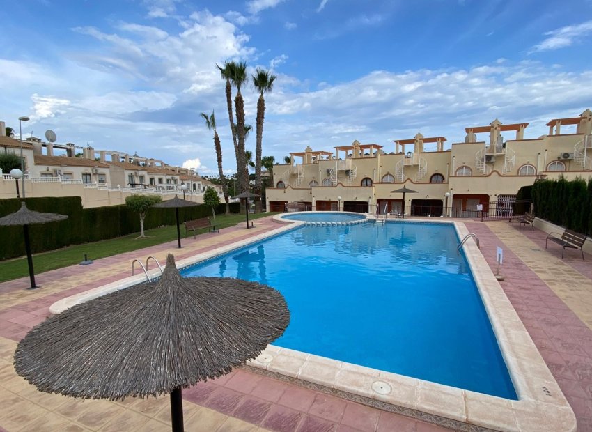Herverkoop - Townhouse / Duplex / Corner - Orihuela Costa - Villamartín
