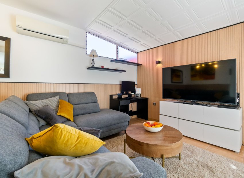 Herverkoop - Townhouse / Duplex / Corner - Orihuela Costa - Villamartín