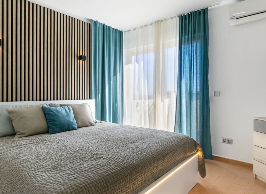 Herverkoop - Townhouse / Duplex / Corner - Orihuela Costa - Villamartín