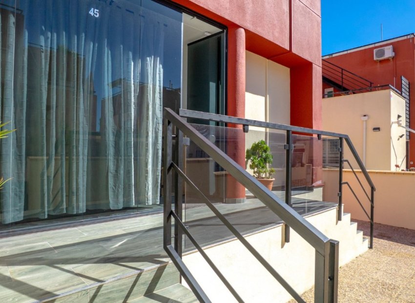 Herverkoop - Townhouse / Duplex / Corner - Orihuela Costa - Villamartín