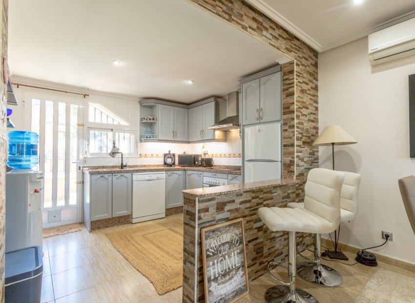 Herverkoop - Townhouse / Duplex / Corner - Orihuela Costa - Villamartín