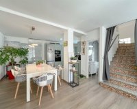 Herverkoop - Townhouse / Duplex / Corner - Orihuela Costa - Villamartín