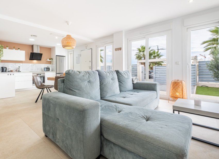 Herverkoop - Townhouse / Duplex / Corner - Orihuela - Vistabella