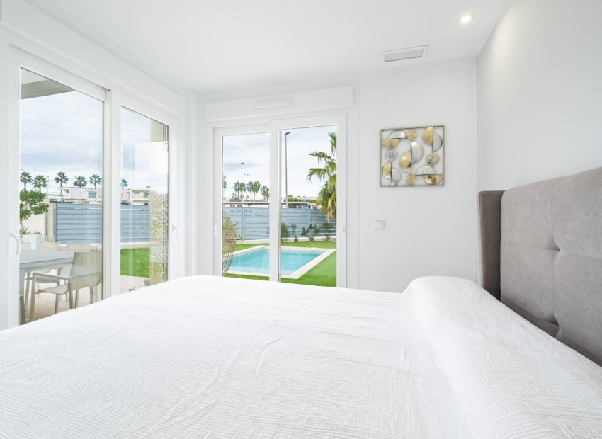 Herverkoop - Townhouse / Duplex / Corner - Orihuela - Vistabella