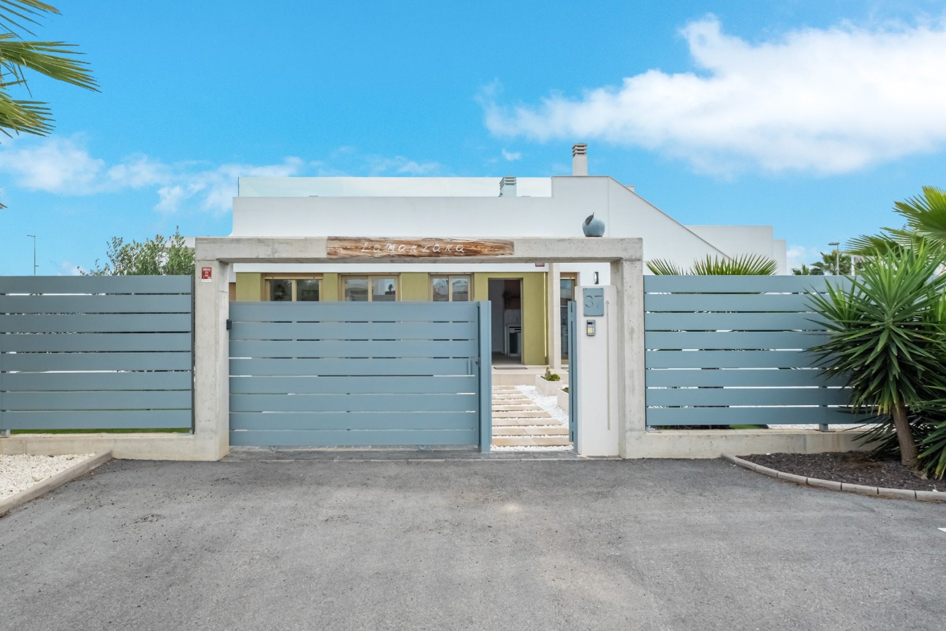 Herverkoop - Townhouse / Duplex / Corner - Orihuela - Vistabella