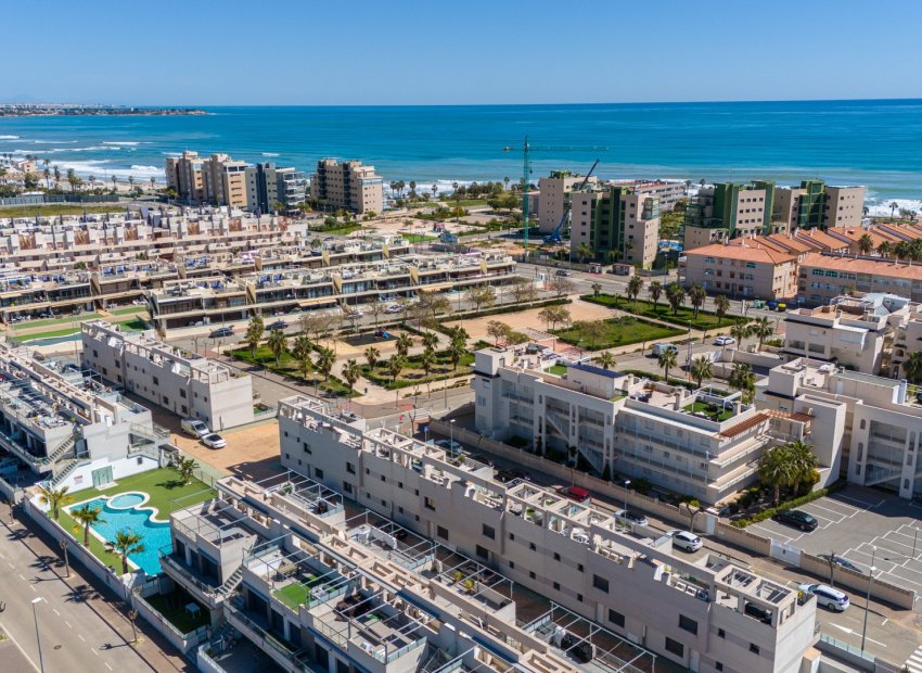 Herverkoop - Townhouse / Duplex / Corner - Pilar de la Horadada - Mil Palmeras