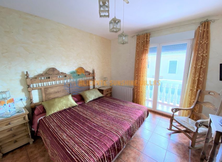 Herverkoop - Townhouse / Duplex / Corner - Salinas