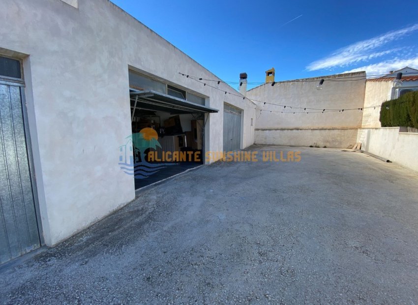 Herverkoop - Townhouse / Duplex / Corner - Salinas