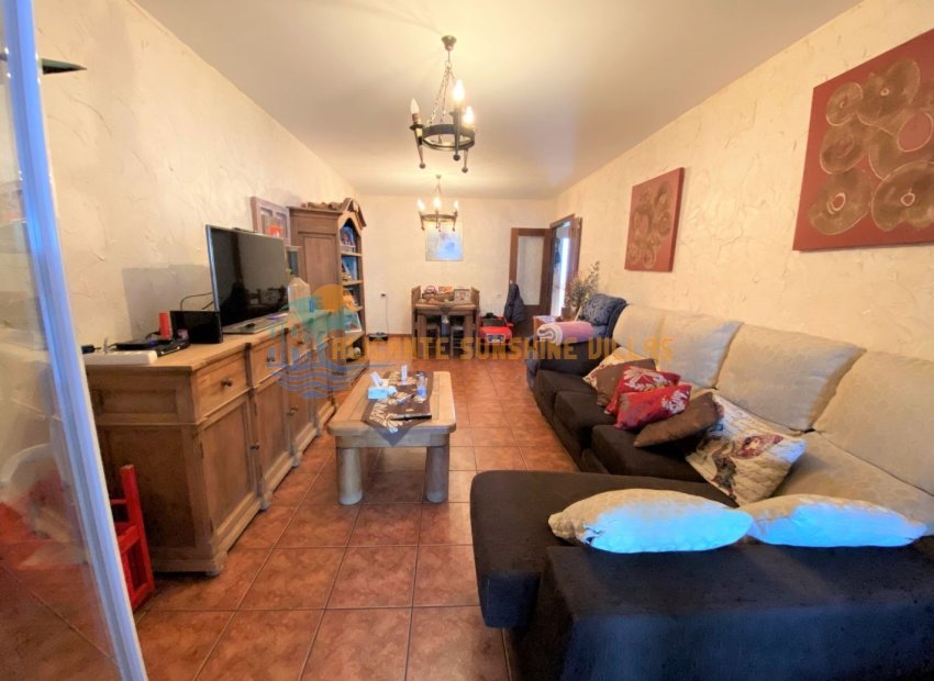 Herverkoop - Townhouse / Duplex / Corner - Salinas