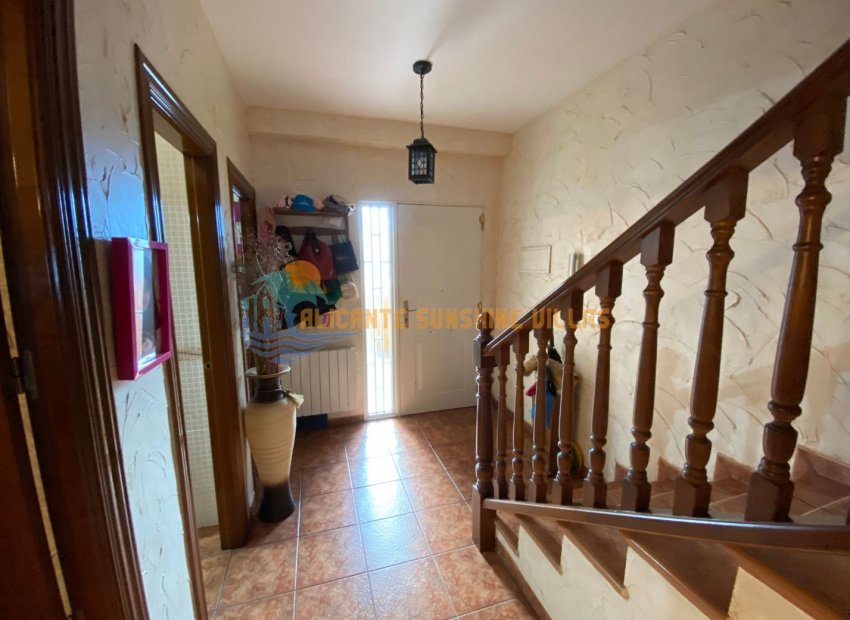 Herverkoop - Townhouse / Duplex / Corner - Salinas