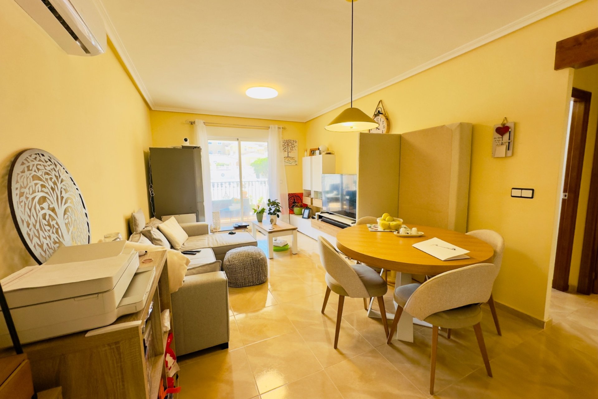 Herverkoop - Townhouse / Duplex / Corner - San Miguel de Salinas - Ciudad de las comunicaciones