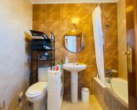 Herverkoop - Townhouse / Duplex / Corner - San Miguel de Salinas - Ciudad de las comunicaciones