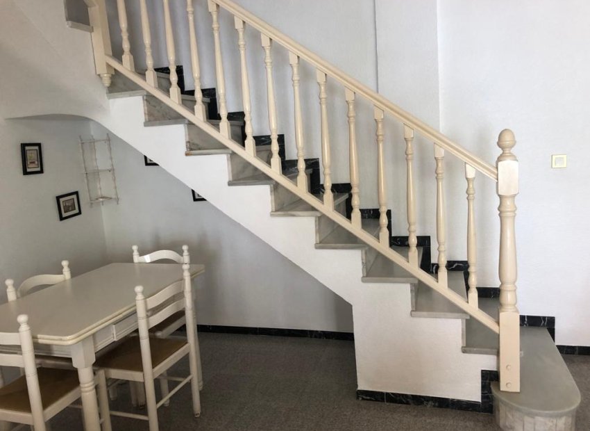 Herverkoop - Townhouse / Duplex / Corner - Santa Pola - Santiago Bernabeu