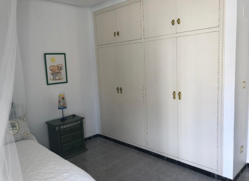 Herverkoop - Townhouse / Duplex / Corner - Santa Pola - Santiago Bernabeu