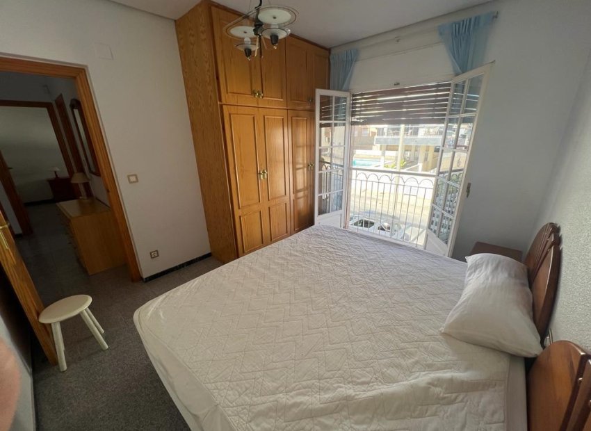 Herverkoop - Townhouse / Duplex / Corner - Santa Pola - Santiago Bernabeu