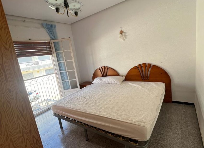 Herverkoop - Townhouse / Duplex / Corner - Santa Pola - Santiago Bernabeu