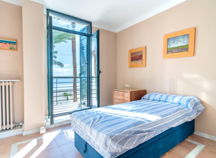 Herverkoop - Townhouse / Duplex / Corner - Santiago de la Ribera