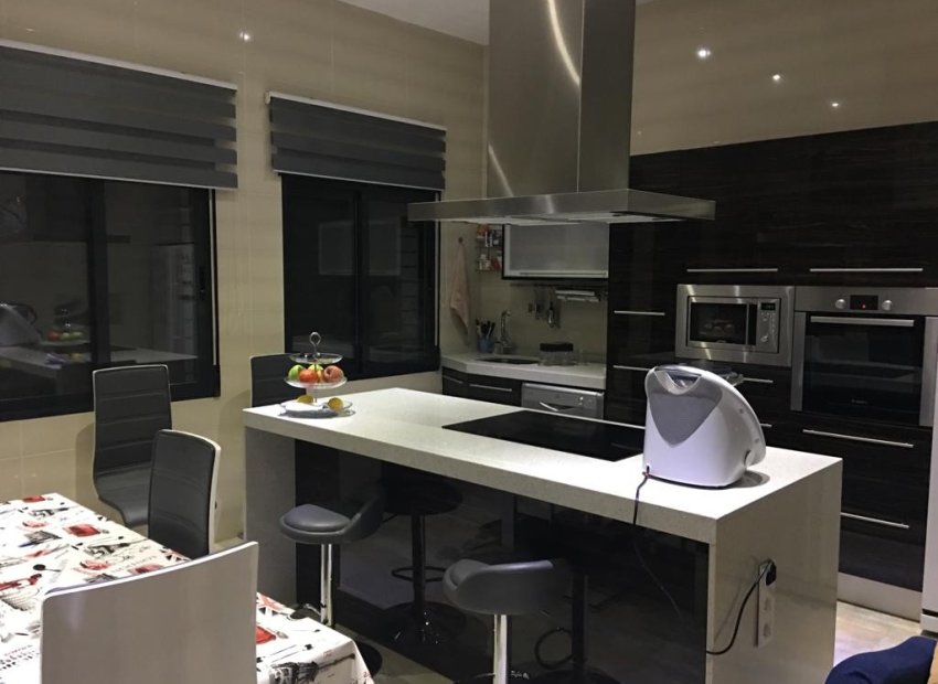 Herverkoop - Townhouse / Duplex / Corner - Torre de la Horadada - Mil Palmeras