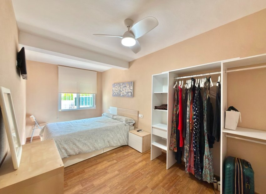Herverkoop - Townhouse / Duplex / Corner - Torrevieia - Aguas Nuevas - Torrelamata