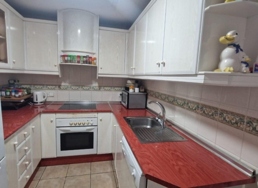 Herverkoop - Townhouse / Duplex / Corner - Torrevieia - Aguas Nuevas