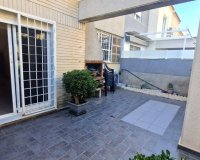 Herverkoop - Townhouse / Duplex / Corner - Torrevieia - Aguas Nuevas