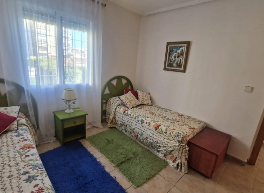 Herverkoop - Townhouse / Duplex / Corner - Torrevieia - Aguas Nuevas