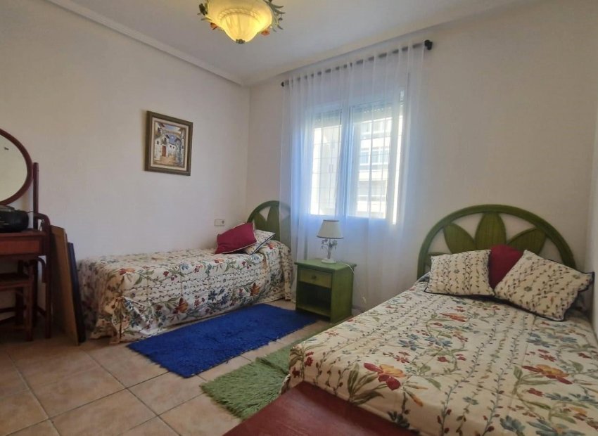 Herverkoop - Townhouse / Duplex / Corner - Torrevieia - Aguas Nuevas