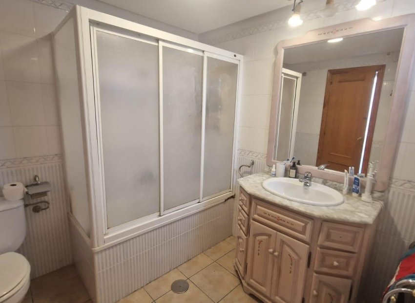 Herverkoop - Townhouse / Duplex / Corner - Torrevieia - Aguas Nuevas