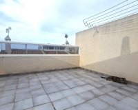 Herverkoop - Townhouse / Duplex / Corner - Torrevieia - Aguas Nuevas