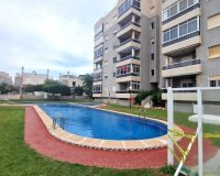 Herverkoop - Townhouse / Duplex / Corner - Torrevieia - Aguas Nuevas