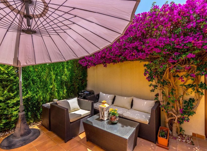 Herverkoop - Townhouse / Duplex / Corner - Torrevieia - Aguas Nuevas