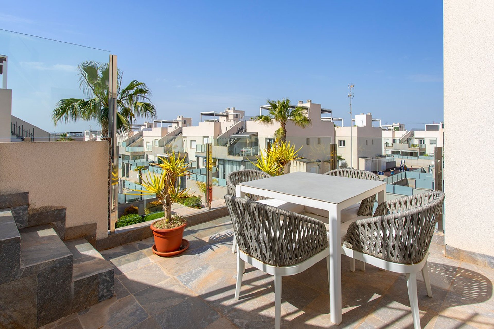 Herverkoop - Townhouse / Duplex / Corner - Torrevieia - Aguas Nuevas