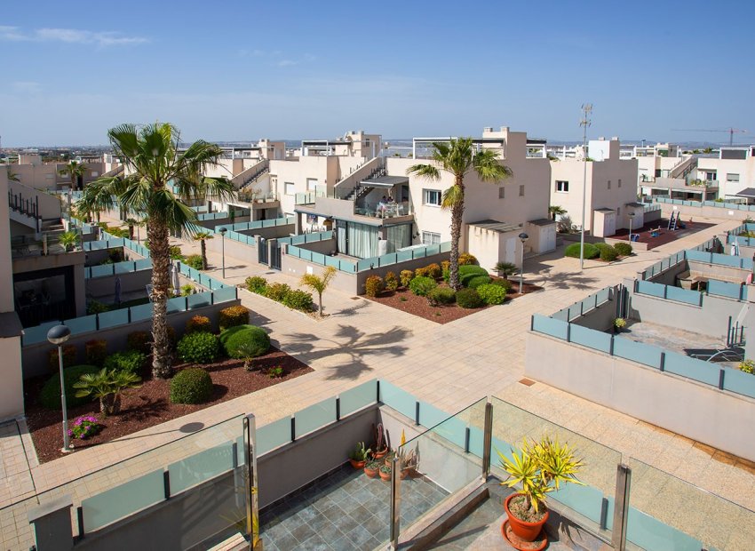 Herverkoop - Townhouse / Duplex / Corner - Torrevieia - Aguas Nuevas