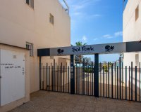 Herverkoop - Townhouse / Duplex / Corner - Torrevieia - Aguas Nuevas