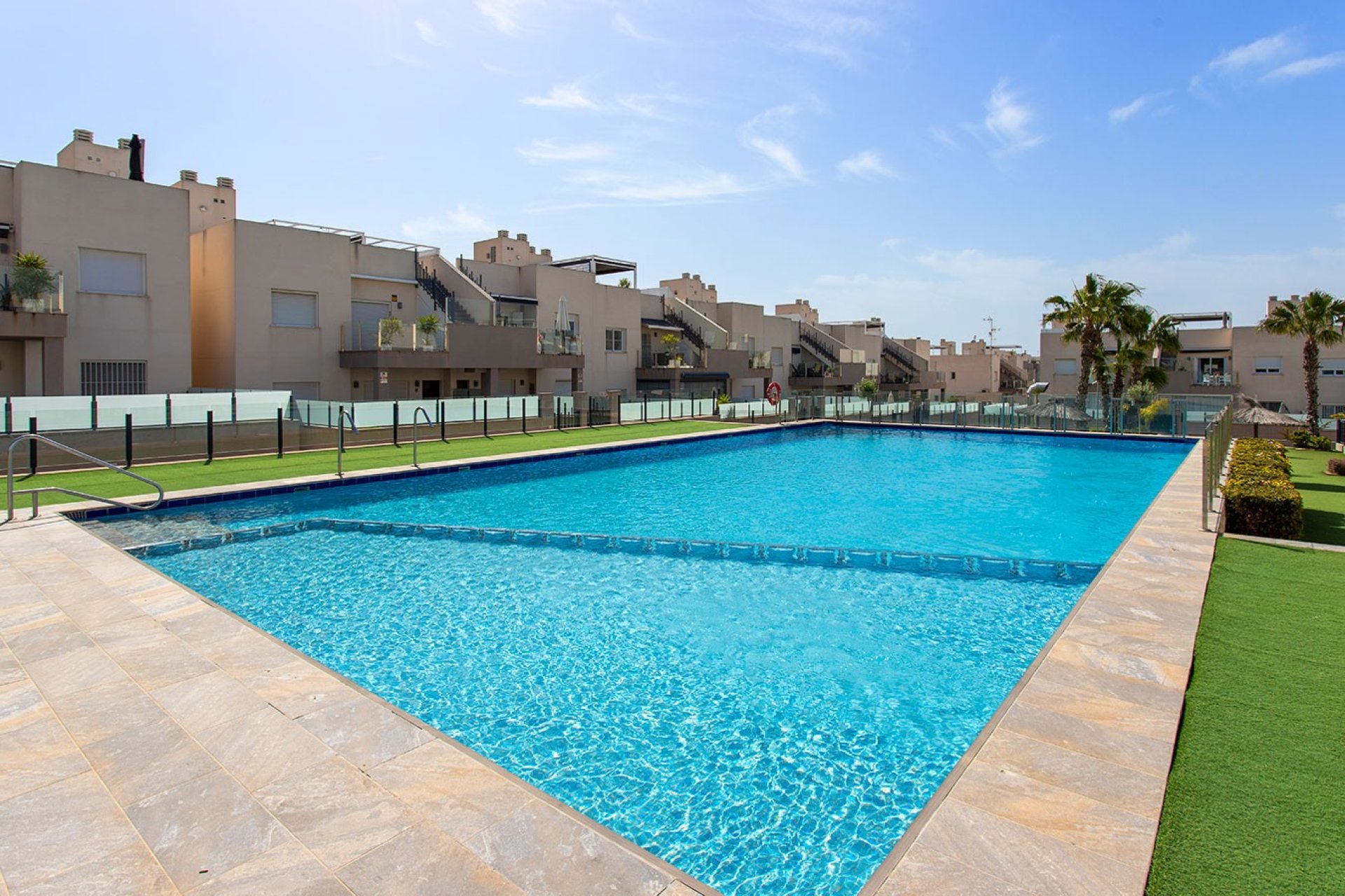 Herverkoop - Townhouse / Duplex / Corner - Torrevieia - Aguas Nuevas