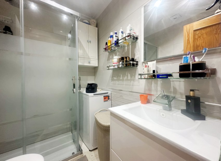 Herverkoop - Townhouse / Duplex / Corner - Torrevieia - Aguas Nuevas
