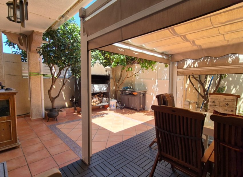 Herverkoop - Townhouse / Duplex / Corner - Torrevieia - Costa Blanca