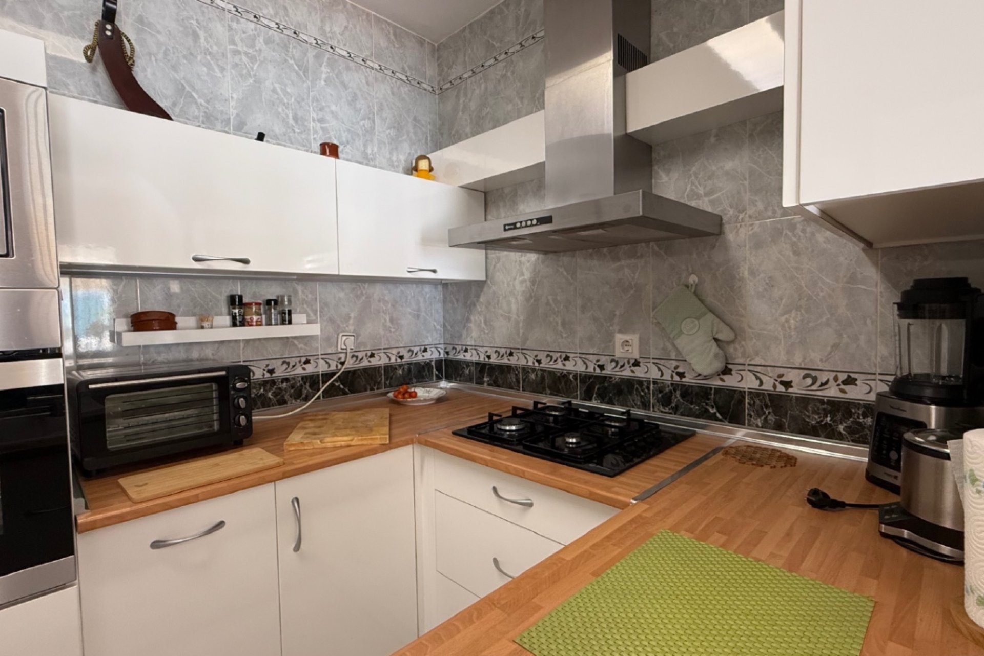 Herverkoop - Townhouse / Duplex / Corner - Torrevieia - Costa Blanca