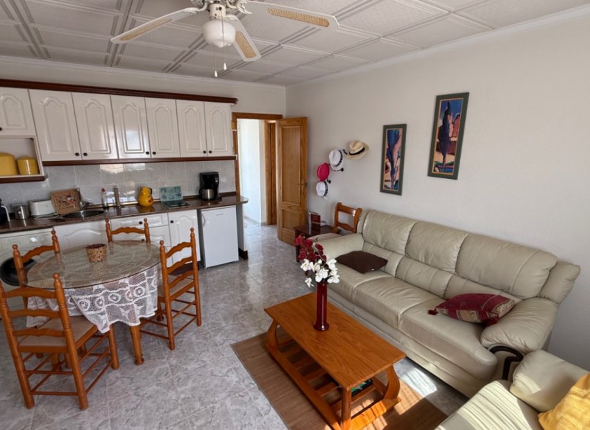 Herverkoop - Townhouse / Duplex / Corner - Torrevieia - Costa Blanca