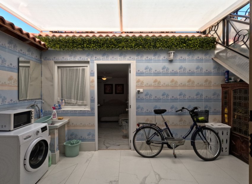 Herverkoop - Townhouse / Duplex / Corner - Torrevieia - El Acequión - Los Náufragos