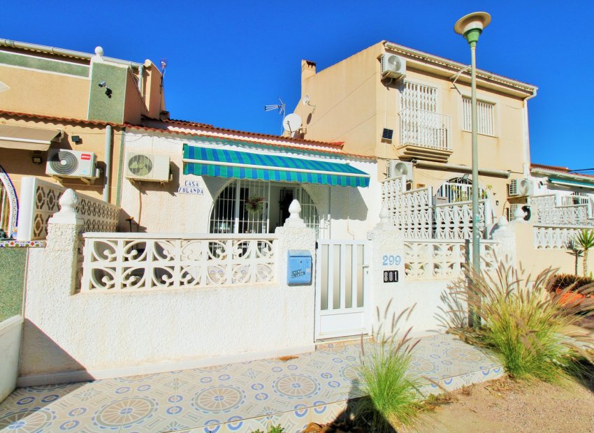 Herverkoop - Townhouse / Duplex / Corner - Torrevieia - El Chaparral