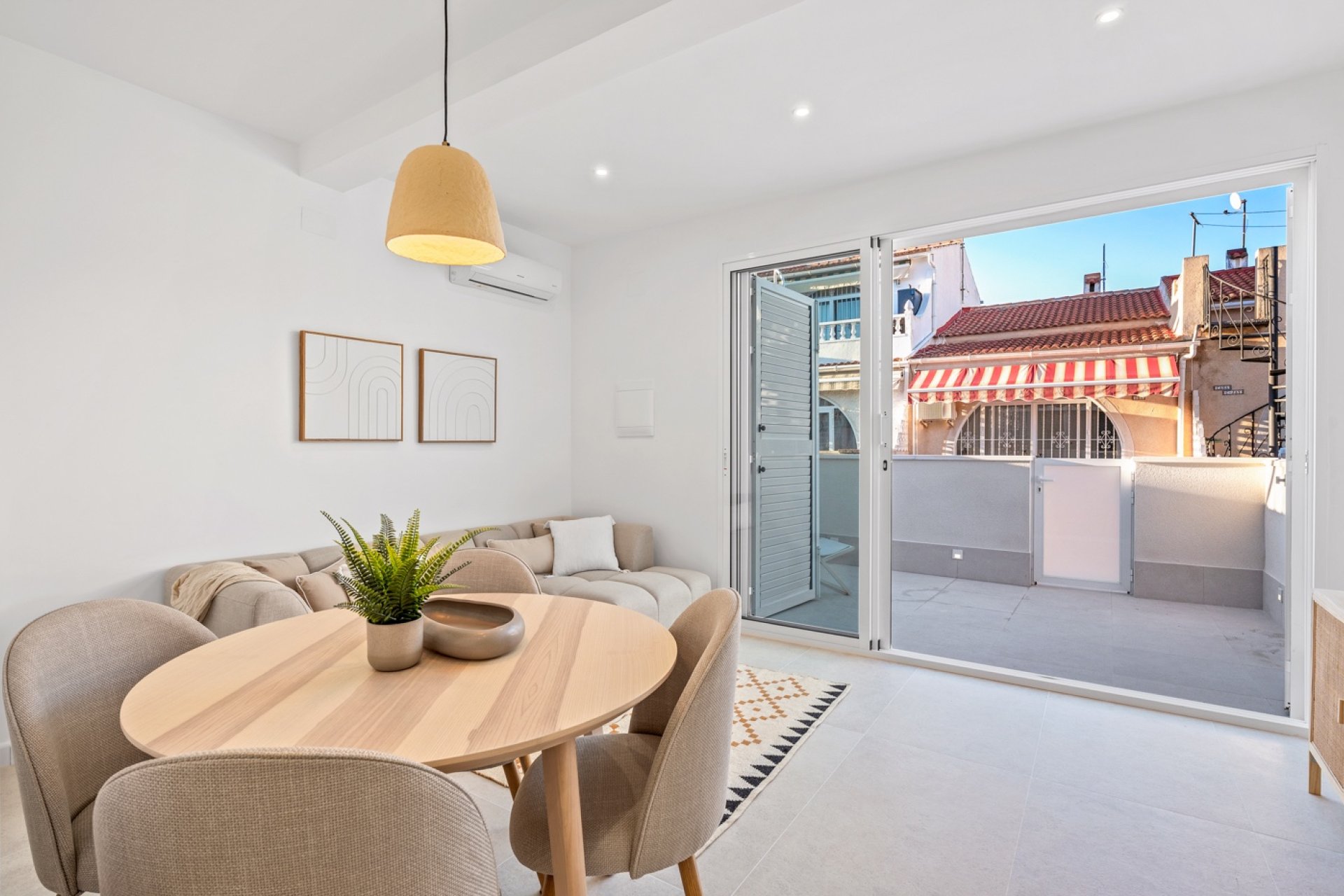 Herverkoop - Townhouse / Duplex / Corner - Torrevieia - El Chaparral