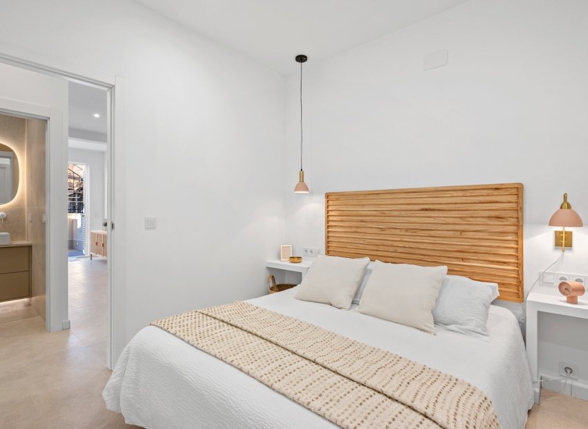 Herverkoop - Townhouse / Duplex / Corner - Torrevieia - El Chaparral