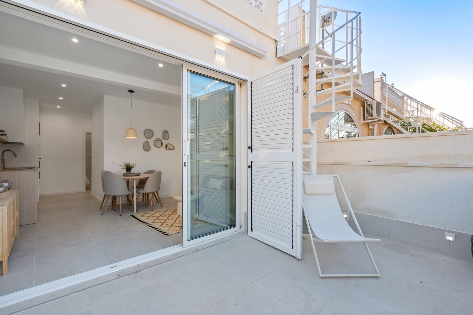 Herverkoop - Townhouse / Duplex / Corner - Torrevieia - El Chaparral