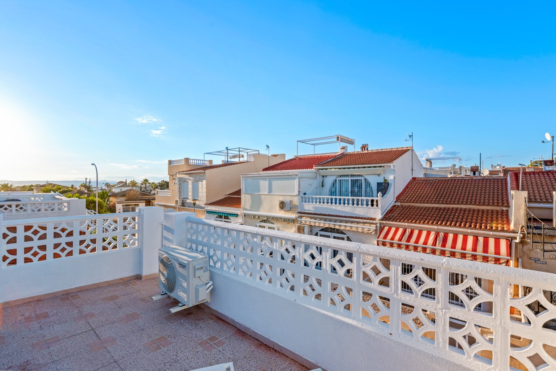 Herverkoop - Townhouse / Duplex / Corner - Torrevieia - El Chaparral
