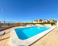 Herverkoop - Townhouse / Duplex / Corner - Torrevieia - La Mata