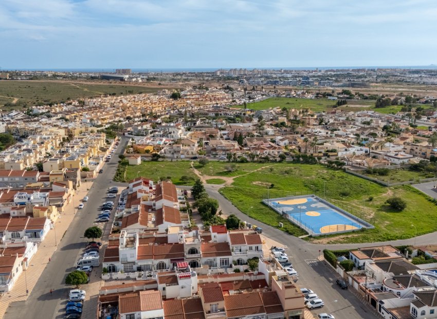 Herverkoop - Townhouse / Duplex / Corner - Torrevieia - La Siesta