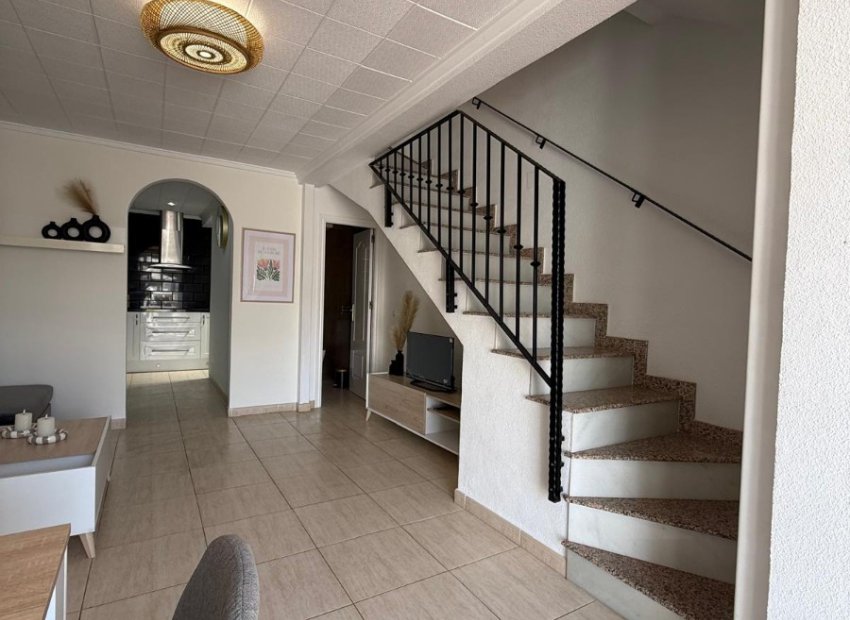 Herverkoop - Townhouse / Duplex / Corner - Torrevieia - La Siesta