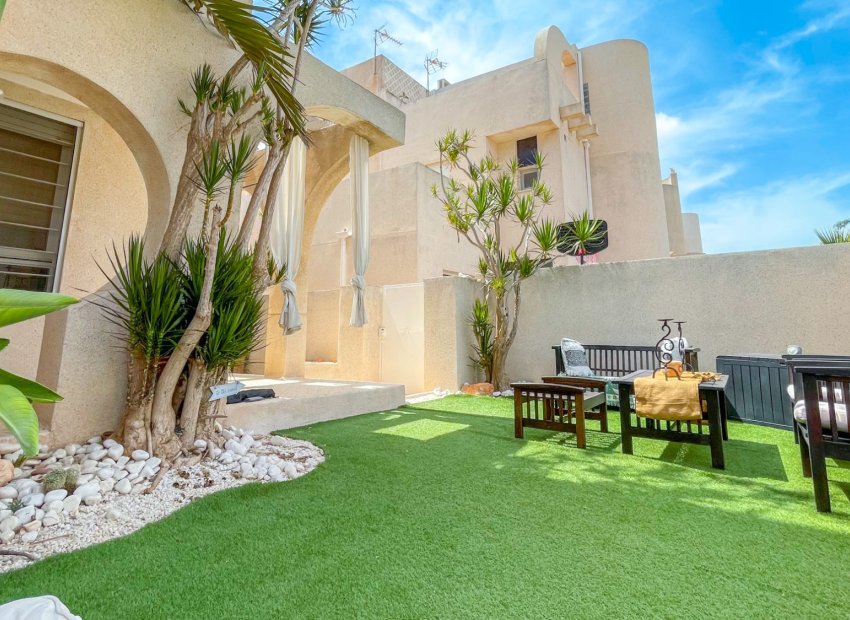 Herverkoop - Townhouse / Duplex / Corner - Torrevieia - La Siesta